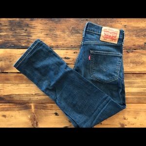 👖 Levi’s 511 slim fit blue jeans